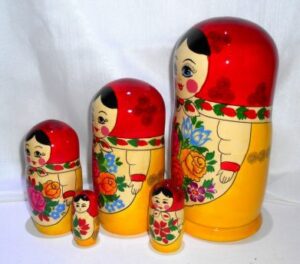 Semenov red 9-set giant nesting Doll Babooshki s Classic Village Traditional