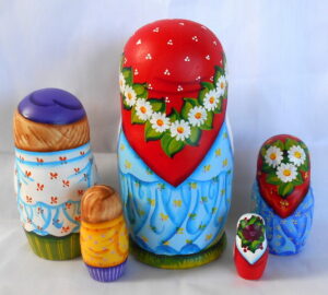 Tatiana listens music nesting Doll Babooshki s