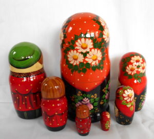 Alena with kittens 7-set nesting Doll Babooshki s