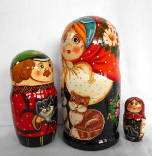 Alena with kittens 7-set nesting Doll Babooshki s