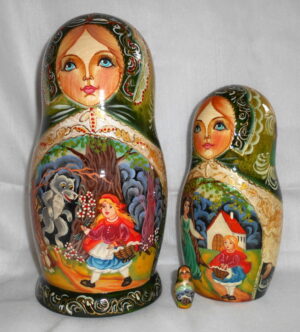 Red Riding Hood green 7-set nesting Doll Babooshki s
