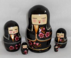 Geisha in black kimono small Kokeshi  Babushka Matryoshka nesting Doll  Babooshki Babushkas