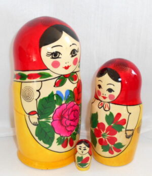 Semenov red scarf Large 5-set nesting Doll Babooshki s Classic Village Traditional