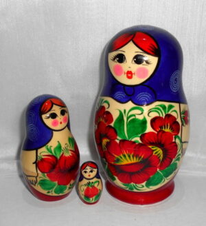 Kirov 7 set (Purple / Red ) nesting Doll Babooshki s Classic Village Traditional