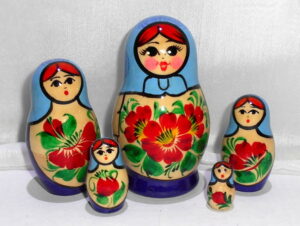 Kirov dusty Blue / purple 5-set Babushka Matryoshka nesting Doll Babooshki Babushkas Classic Village Traditional