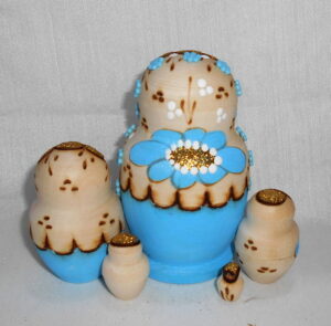 Lisa Beads girl blue nesting Doll Babooshki s