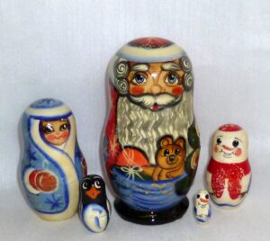 Santa Nick small Babushka   Babushka Matryoshka nesting Doll  Babooshki Babushkas