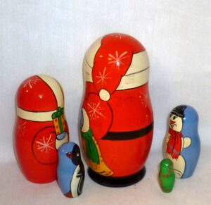 Santa Leo medium nesting Doll Babooshki s