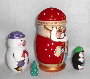 Xmas Tree 5-set huge 32cm with top nesting Doll Babooshki s