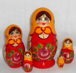 Vyatka pink rose red dress 5-set Babushka Matryoshka nesting Doll Babooshki Babushkas Classic Village Traditional