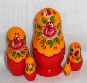 Vyatka pink rose red dress 5-set nesting Doll Babooshki s Classic Village Traditional
