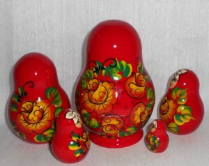 Vyatka yellow flowers white bow 5-set nesting Doll Babooshki s Classic Village Traditional