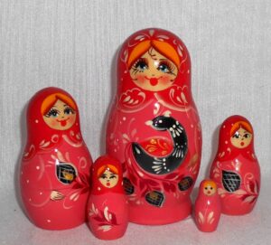 Vyatka Black Goose pink dress 5-set Babushka Matryoshka nesting Doll Babooshki Babushkas Classic Village Traditional