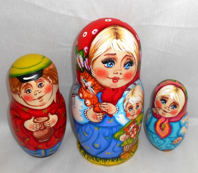 Village Family With Kittens Babushka Matryoshka Nesting Doll Babooshki ...