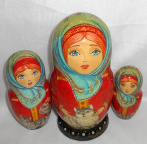 Cats Lovers green scarf nesting Doll Babooshki s