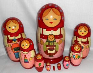 GIANT Village Girls Toys red 10-set Babushka Matryoshka nesting Doll Babooshki Babushkas Classic Village Traditional