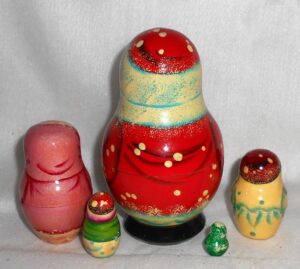 Santa with Xmas tree medium nesting Doll Babooshki s