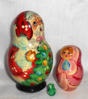 Santa with Xmas tree medium nesting Doll Babooshki s