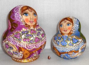 Wedding Musicians in lace purple dress 10-set nesting Doll Babooshki s