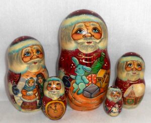 Huge Santa with Winter Troyka 10-set nesting Doll Babooshki s