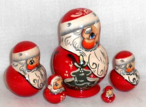 Santa fatty with Xmas tree small nesting Doll Babooshki s