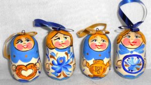 Christmas décor ‘Tea Party’ 7-set nesting Doll Babooshki s BOX SET