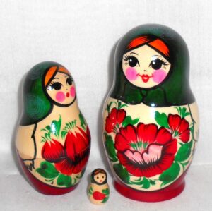 Kirov green scarf 6-set nesting Doll Babooshki s Classic Village Traditional