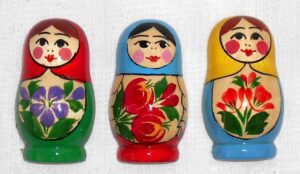 Babushka fridge magnet x 3   Babushka Matryoshka nesting Doll  Babooshki Babushkas