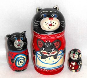 Funny black cat with mouse in a pocket 3-set small Babushka Matryoshka nesting Doll Babooshki Babushkas