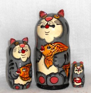 Funny grey cat with gold fish 3-set small nesting Doll Babooshki s