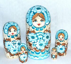 Vera in tiel dress 5 set Babushka Matryoshka nesting Doll Babooshki Babushkas