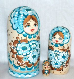 Vera in tiel dress 5 set nesting Doll Babooshki s
