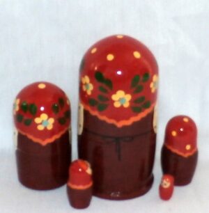 Zagorsk red small nesting Doll Babooshki s Classic Village Traditional