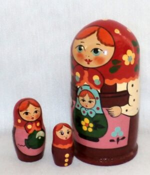 Zagorsk red small nesting Doll Babooshki s Classic Village Traditional