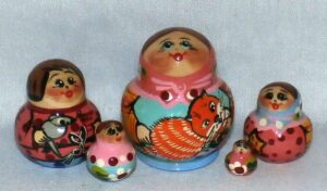 MINI Farmers family with ginger cat Mini Tiny  Babushka Matryoshka nesting Doll Babooshki Babushkas