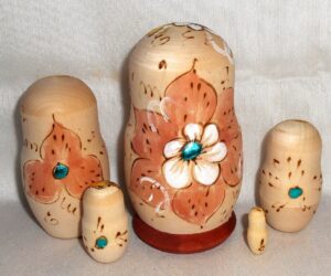 Kira white and dark blue flowers small nesting Doll Babooshki s