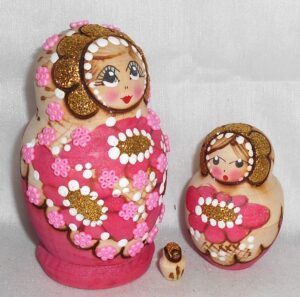 Lisa Beads girl light pink nesting Doll Babooshki s