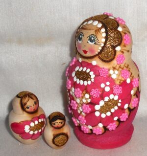 Lisa Beads girl light pink nesting Doll Babooshki s