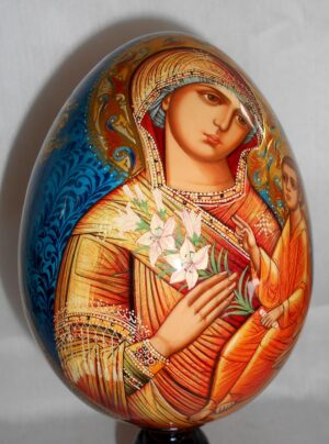 Our Lady Unfading Colour GIANT Egg with decorated stand - 7