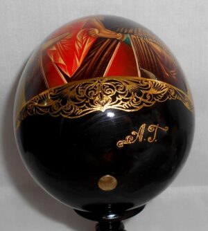 Our Lady of Don GIANT Egg with decorated stand - 8