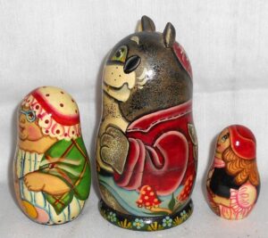 Red Ridding Hood 3-set nesting Doll Babooshki s