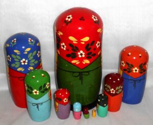 Village Girls huge 10-set nesting Doll Babooshki s Classic Village Traditional