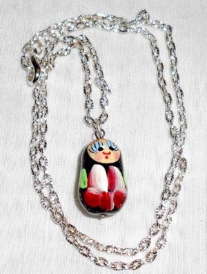 Necklace black red flowers Babooshki s