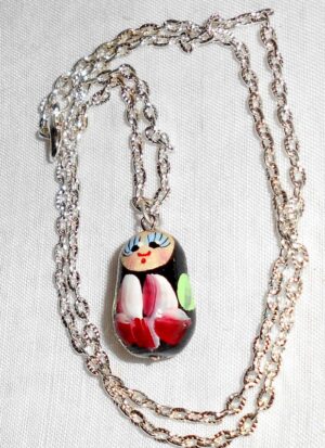 Necklace black red flowers Babooshki s