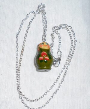 Necklace olive green red flowers Babooshki s