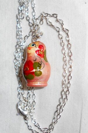 Necklace sparkly pink wild flowers Babooshki s