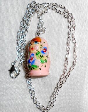 Necklace light pink wild flowers Babooshki s