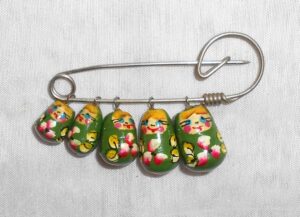 Babushka pin green red flowers Matryoshka Babooshki Babushkas