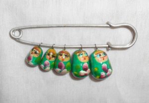 pin green magenta flowers Babooshki s