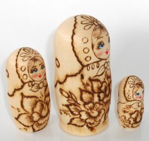DIY 3-set with flower 12.5 cm nesting Doll Babooshki s raw plain unpainted Unfinished Montessori blank